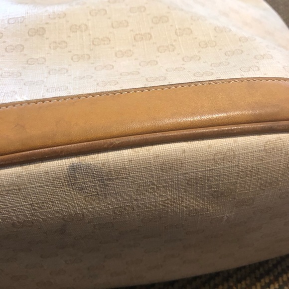Gucci brown monogram leather bucket bag.Authentic - Picture 4 of 8